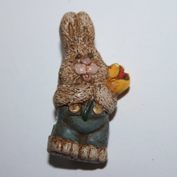 🐰 Cute Vintage Rabbit in Overalls Brooch - Picture 1 of 4